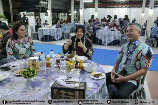 
					Mensos Tri Rismaharini bersama Bupati Malinau Wempi W Mawa. Foto : Kominfo Malinau. 