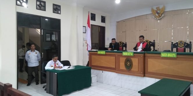 
					Sidang Tipiring Pemilik Sapi Berkeliaran di Jalan. Foto: IST 