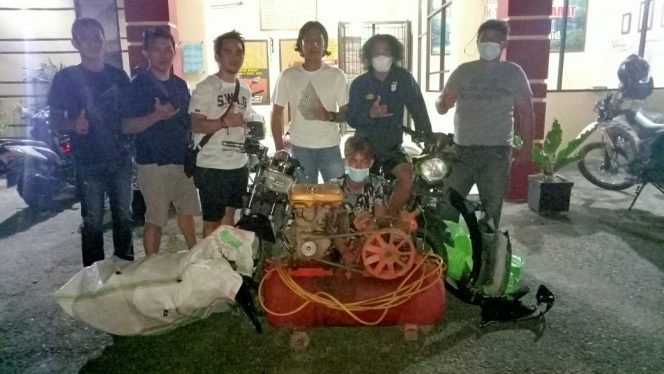 
					Unit Reskrim Polsek Tarakan Barat Mengamankan Pelaku Pencurian Beserta Barang Bukti. Foto: ist