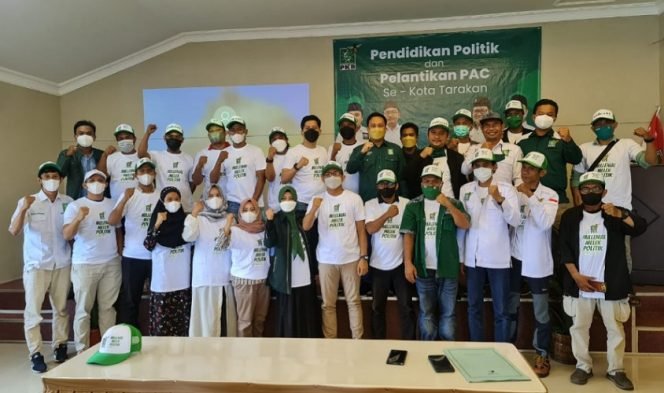 
					Kader PKB Kota Tarakan mengikuti pendidikan politik. Foto : Ist.