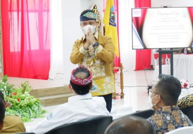 
					Anggota DPD RI Hasan Basri bersama rombongan kunker ke Kaltara. Foto : Ist.