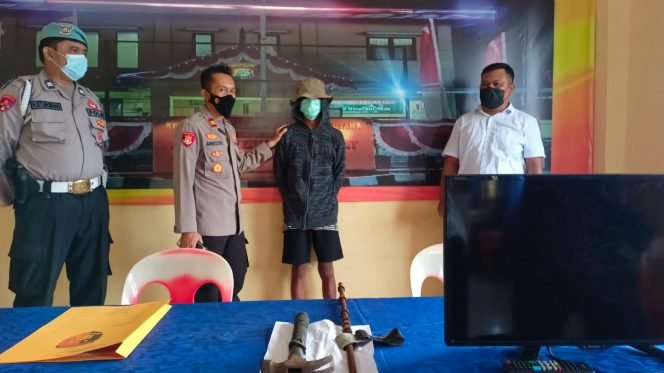 
					Seorang remaja inisial IL (16) pelaku pencurian di rumah warga Jl.Yos Sudarso Belakang BRI  diamankan Unit Reskrim  Polsek Tarakan Barat 