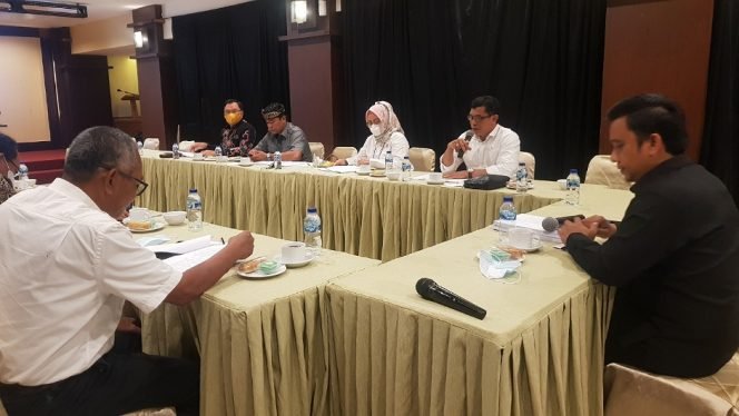 
					Pansus DPRD Provinsi Kaltara bahas Ranperda Keuangan Daerah dan Pertanian. Foto : Fokusborneo.com 