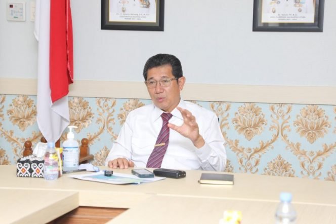
					Wakil Gubernur Kaltara, Dr Yansen TP, M.Si