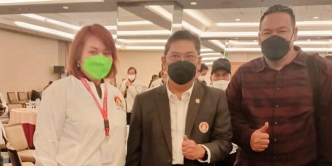 
					Ketua Pengprov Percasi Kaltara Norhayati Andris Bersama Ketum PB Percasi Utut Adianto. Foto: IST 