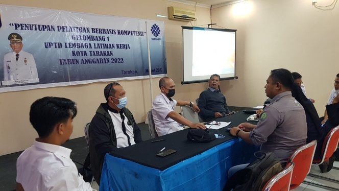 
					Rapat persiapan perekrutan peserta FKJPP Provinsi Kaltara. Foto : Fokusborneo.com 