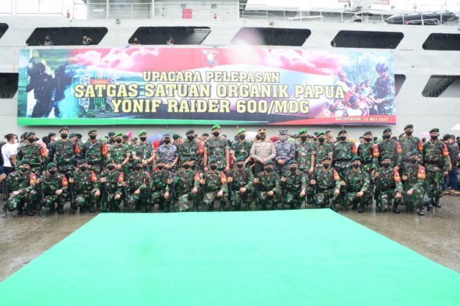 
					Satgas satuan organik Papua Yonif Raider 600/Modang