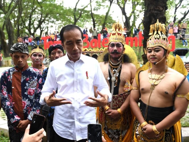 
					Foto: Kris - Biro Pers Sekretariat Presiden