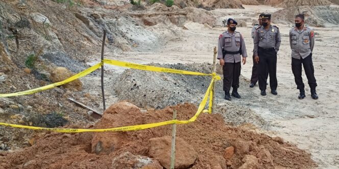 
					Penemuan Bom Bekas Peninggalan Perang Dunia Ke II di Tarakan Provinsi Kalimantan Utara. Foto: fokusborneo.com