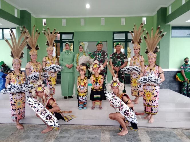 
					Mayjen TNI Tri Budi Utomo Kunjungi Korem 092/Maharajalila