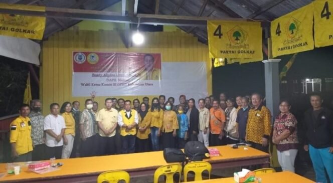 
					Anggota DPRD Provinsi Kaltara Fenry Alpius sosialisasi wawasan Kebangsaan. Foto : Ist 