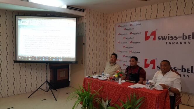 
					Pansus 4 DPRD Provinsi Kaltara bersama Disdikbud bahas finalisasi Ranperda tentang Penyelenggara Pendidikan. Foto : Fokusborneo.com 