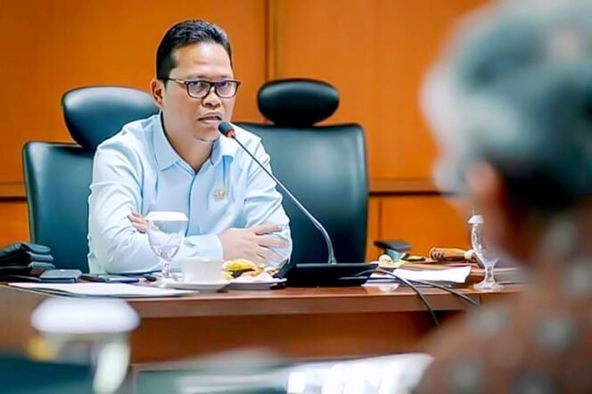 
					Ketua Komite 3 DPD RI Hasan Basri. Foto : Ist