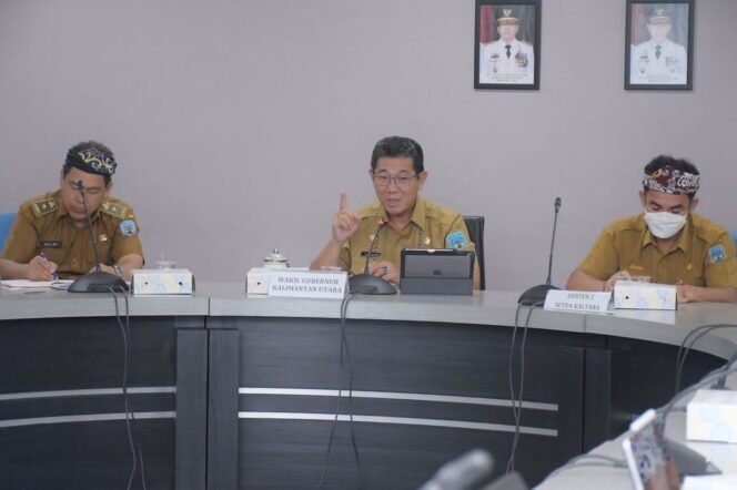 
					Berikan Atensi Penanggulangan Kemiskinan dan Penurunan Stunting