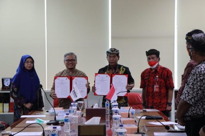 
					Teken MoU dengan Telkom University, Pemprov Kaltara Fokus Kembangkan SDM di Bidang IT