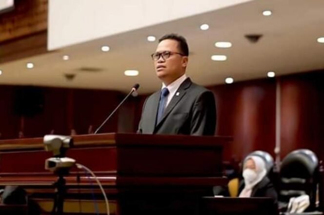 
					Hasan Basri Laporkan Hasil Penyusunan RUU dan Pengawasan Pelaksanaan UU