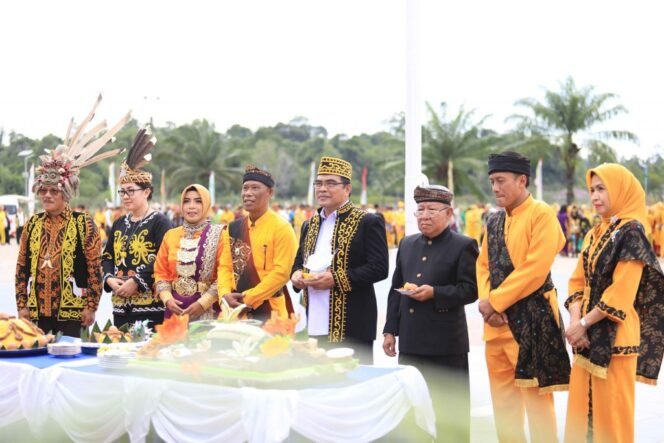 
					Sekdaprov Kaltara Hadiri Peringatan Hari Jadi Kabupaten Bulungan dan Kota Tanjung Selor