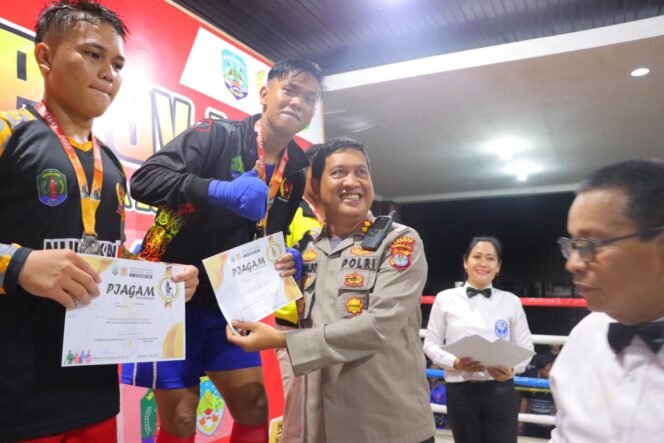 
					Bripda Erlangga Personel Bulungan berhasil meraih mendali emas dari Cabor Tinju