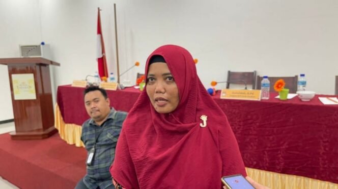 
					Anggota KPU Kota Tarakan Jumaidah. Foto : Fokusborneo.com 