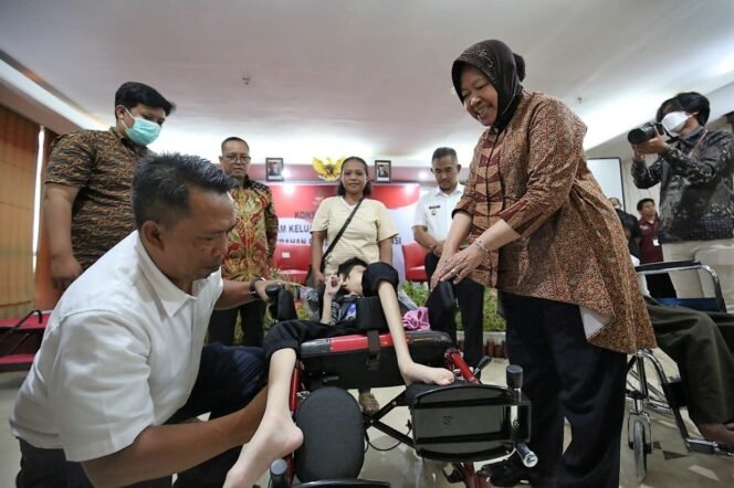 
					Akselerasi Penanganan Kemiskinan di Kaltara, Mensos Dorong Penerima Manfaat Buka Usaha Hingga “Go Global”