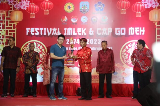 
					Harapan Baru di Tahun Kelinci, Gubernur Tutup Rangkaian Festival Imlek