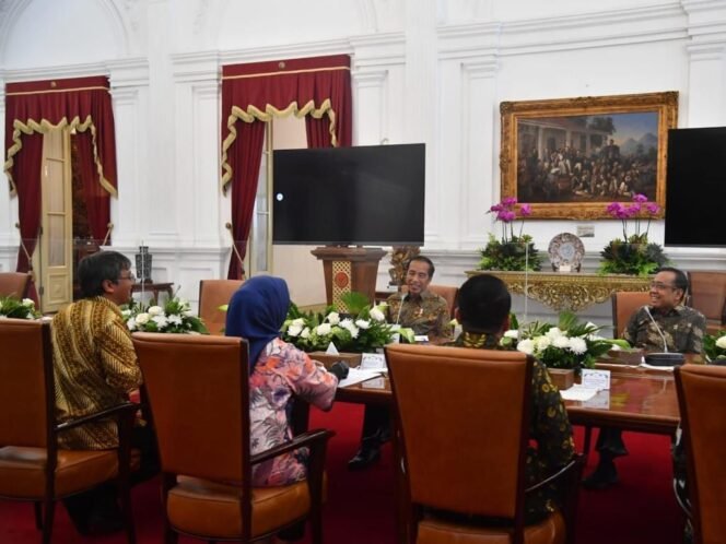 
					Bertemu Dewan Pers, Presiden Tekankan Soal Kebebasan Pers Bertanggung Jawab