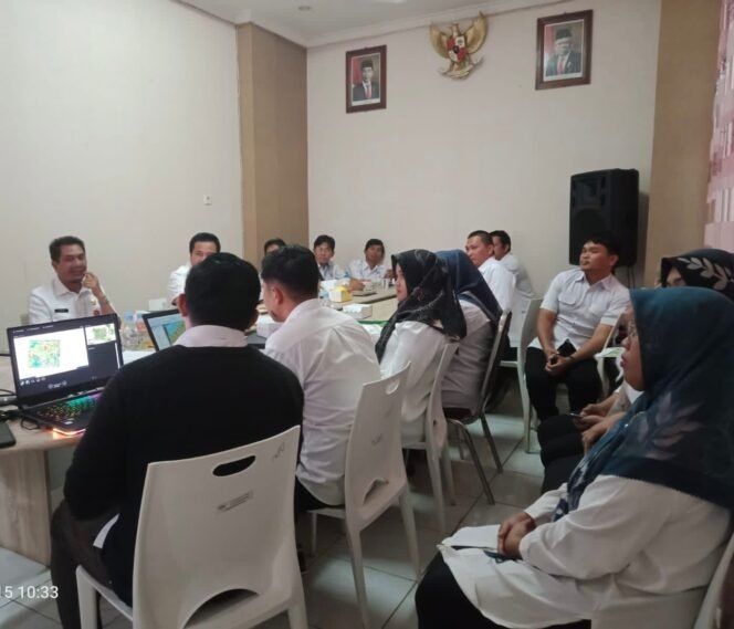 
					Pemda Tana Tidung Komitmen Selesaikan Dampak Sosial Pembangunan Puspem