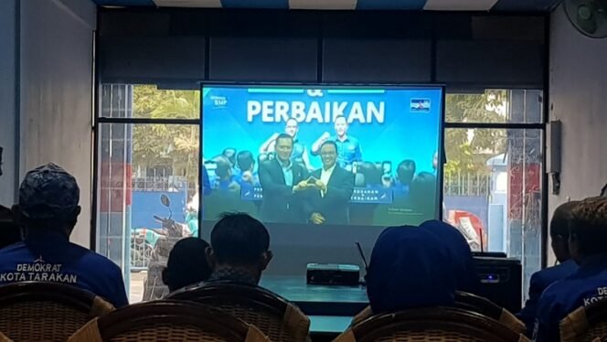 
					Nobar Dialog Kebangsaan Anies Baswedan dan AHY di DPP Partai Demokrat. Foto : Fokusborneo.com 