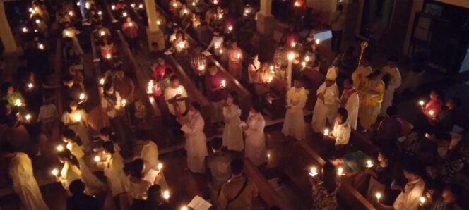 
					Deddy Sitorus Hadiri Misa Vigili Gereja Katedral Tanjung Selor