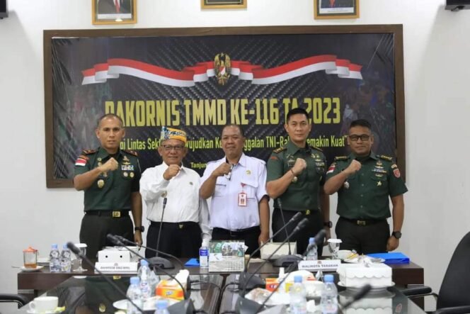 
					Wakil Walikota Tarakan, Effendhi Djuprianto mengikuti rapat koordinasi TMMD ke 116 Tahun 2023, Rabu (3/5)