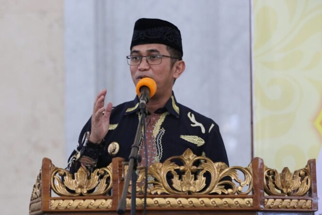 
					Wali Kota Balikpapan Rahmad Masud 