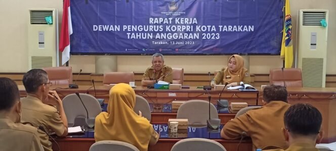 
					Dewan Pengurus Korps Pegawai Republik Indonesia (Korpri) Kota Tarakan melaksanakan Rapat Kerja Tahun Anggaran 2023 