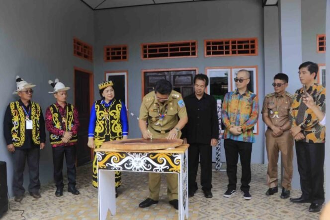 
					Wagub Yansen TP Resmikan Pastori di Perbatasan