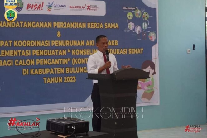 
					Bupati Bulungan, Syarwani membuka rapat koordinasi kesehatan masyarakat dalam penurunan Angka Kematian Ibu dan Angka Kematian Bayi bertempat di Ruang Pertemuan Dinas Kesehatan Bulungan, Rabu (12/7)