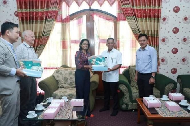 
					Bupati Bulungan Terima Kunjungan Tim GGGI