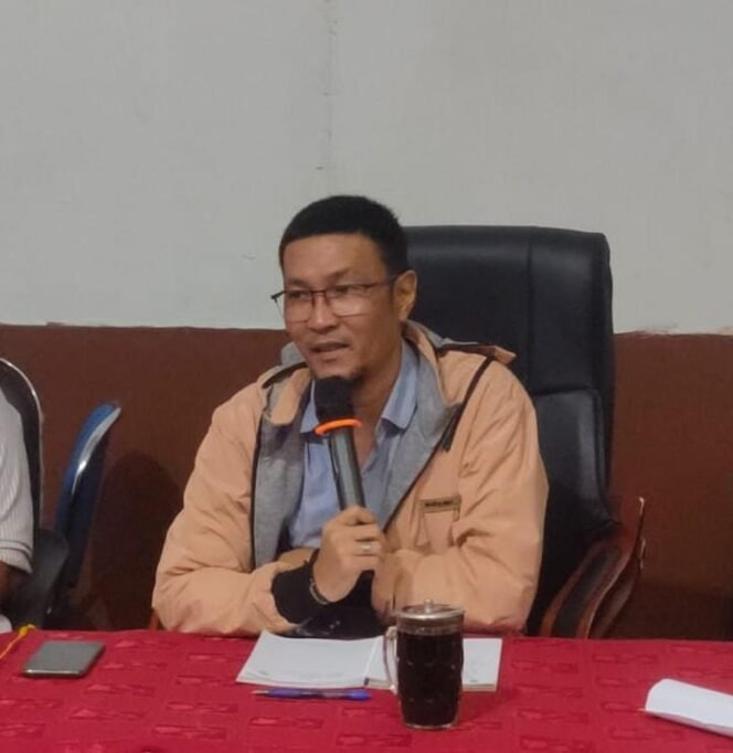 
					Ketua KPU KTT Hendra Wahyudi 