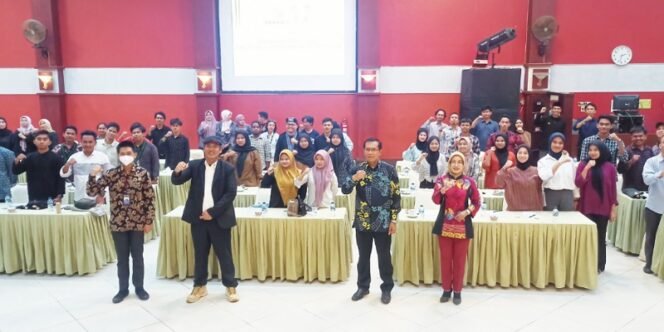 
					Workshop Pengawasan Partisipatif Sukses Pemilihan Umum 2024 Oleh Bawaslu RI dan Bawaslu Kaltara di Kota Tarakan. Foto: fokusborneo.com