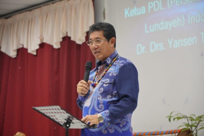 
					Wakil Gubernur Kalimantan Utara (Kaltara) Dr. Yansen TP, M.Si., menghadiri peringatan HUT ke 91 Misi Gereja Kemah Injil Indonesia (GKII) Daerah Krayan yang berlangsung lewat ibadah Kebaktian Kebangunan Rohani (KKR), launching buku, dan seminar Misi HUT GKII Daerah Krayan di GKII Desa Long Umung, Kecamatan Krayan Timur, Kabupaten Nunukan, Kamis (19/10/2023).

