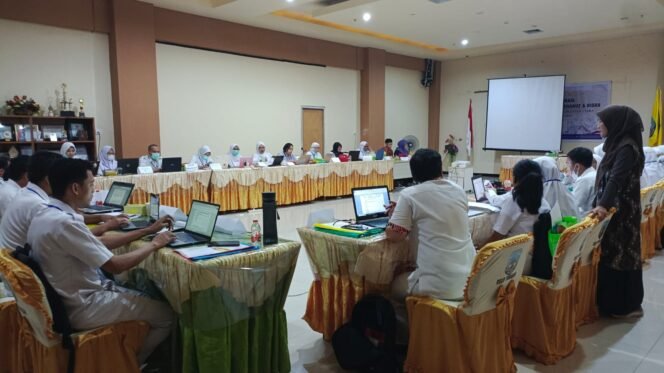 
					PELATIHAN: In House Traning Asesor Kompetensi Klinik Perawat dan Bidan di Aula, Lantai 6, RSUD dr. H. Jusuf SK, Selasa (7/11/2023).


