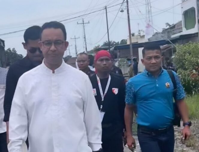 
					Ketua DPW ABRI-1 Kaltara Ibnu Prayudo dampingi Anies roadshow ke Sumut. Foto : Ist 