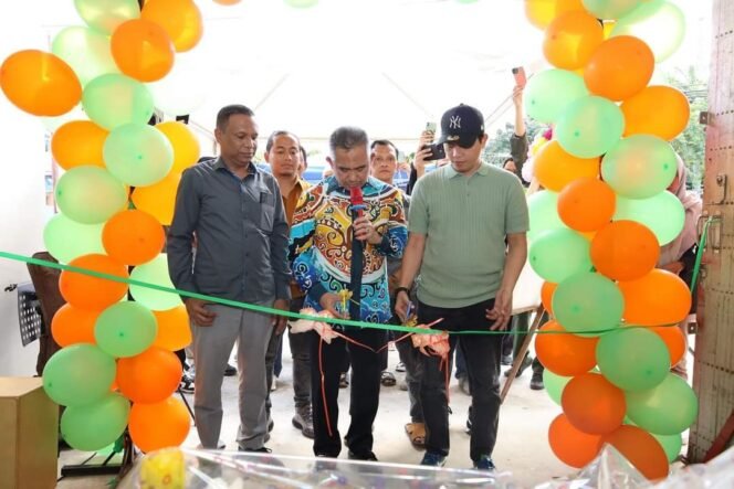 
					Walikota Tarakan, dr H Khairul M.Kes resmikan Dzaides Es cabang ke empat 