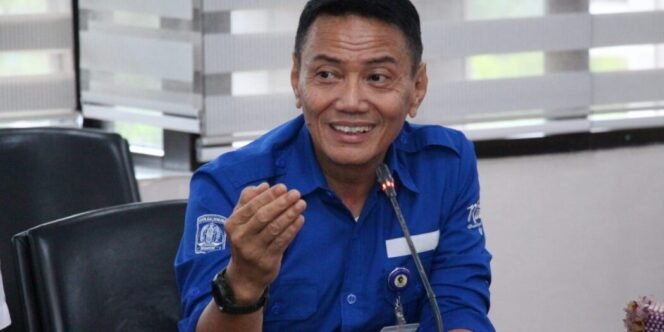 
					Ketua Panitia HUT ke 127 Kota Balikpapan Sudirman Djayaleksana