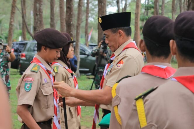 
					Peduli Kelangsungan Generasi Anak Bangsa, Pangdam VI/Mlw Membuka Persami Pramuka Saka Wira Kodam VI/Mlw, Sabtu (3/2/24).
