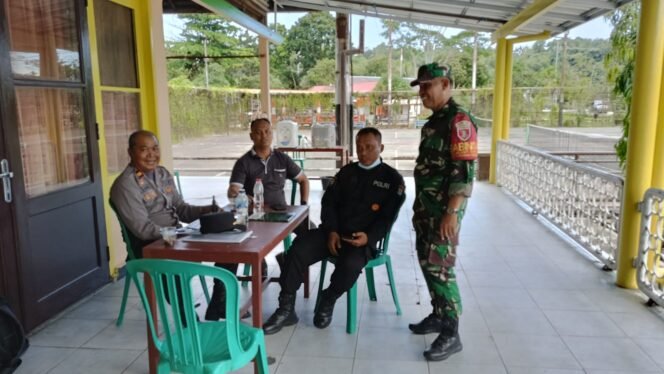 
					Bersama Polri,Kodim 0907/Trk Terus Kawal Rapat Pleno Rekapitulasi Hasil Perhitungan Perolehan Suara.



