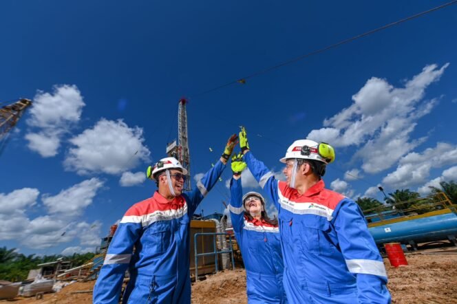 
					Lanjutkan Komitmen Tingkatkan Produksi Migas Nasional, PHR Gandeng Pertamina Drilling Tajak Sumur Eksplorasi MNK Kedua di Blok Rokan