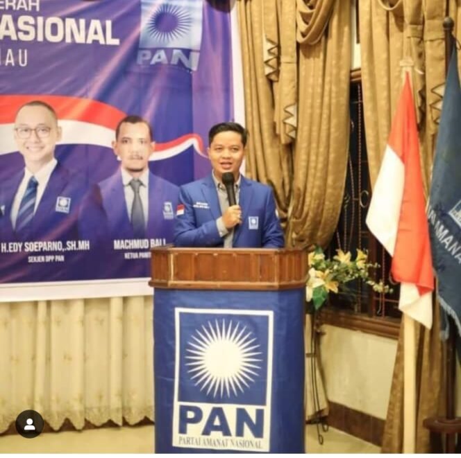 
					Ketua DPW PAN Provinsi Kalimantan Utara, Ibrahim Ali 