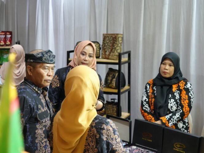 
					Gubernur Kalimantan Utara, Dr (HC) H Zainal A Paliwang SH, M.Hum mengungkapkan upaya hilirisasi khususnya agro industri menjadi salah satu fokus rencana pembangunan.