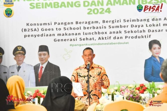 
					Bupati Bulungan Syarwani 