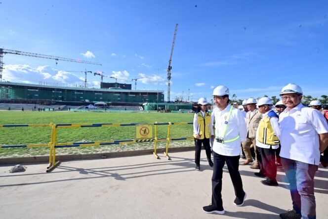 
					Presiden Tinjau Lapangan Upacara di IKN, Pastikan Kesiapan HUT Ke-79 RI