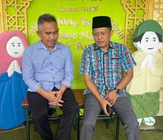 
					Ketua DPC Partai Demokrat Kota Tarakan Herman Hamid bersama dr. Khairul. Foto : Ist 